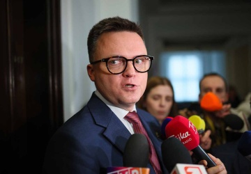 Ujawniono stan zdrowia Szymona Hołowni. Prezydencki minister nie przebierał w słowach