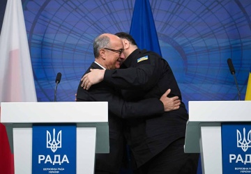 Słowacja wstrzymała dostawy prądu na Ukrainę. Czarzasty zadeklarował pomoc Polski