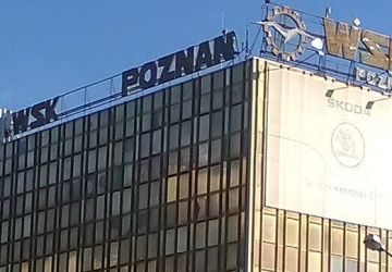 Niepewna przyszłość Wytwórni Sprzętu Komunikacyjnego w Poznaniu. Spółka zwolni połowę pracowników?