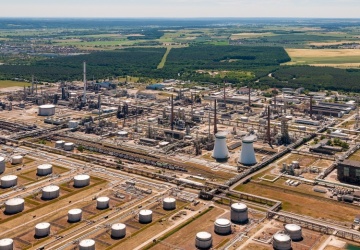 Polski inwestor w grze o niemiecką strategiczną rafinerię