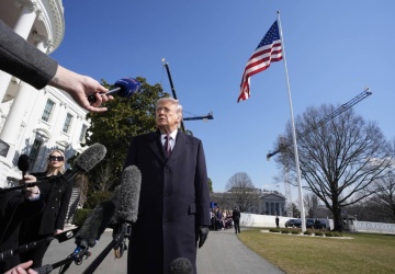 Trump: Możemy skończyć na przyjacielskim przejęciu Kuby