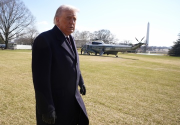 Telefoniczna narada Trumpa z szefami państw Zatoki i NATO