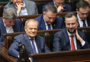 Pełnomocnik rządu Tuska ds. SAFE przyznaje: Część z kredytu SAFE dla Ukrainy