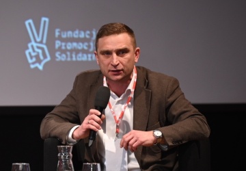 Robert Bąkiewicz, ROG dla Tysol.pl: Polska idzie w bardzo złą stronę