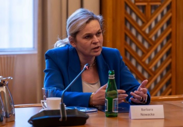 Nowacka zapowiada „rzeczy prawdziwe, a nie udawane”. Będzie edukacja z wojskiem