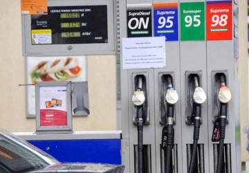 Skokowy wzrost cen paliw w hurcie. Ponad 40 groszy na litrze