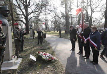 „Niech przykład Wyklętych zachęca nas do codziennej wierności”. Solidarność uczciła żołnierzy podziemia antykomunistycznego