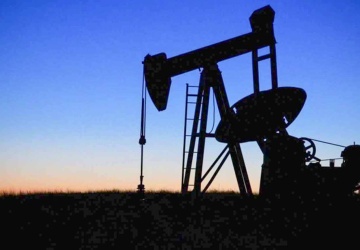 Ceny ropy wystrzeliły. Analityk ostrzega