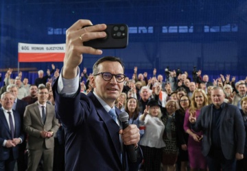 Andrzej Gajcy ujawnia: Morawiecki buduje własne zaplecze, ale nie dąży do rozłamu