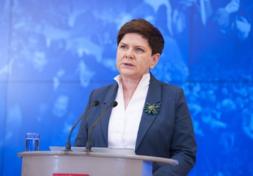 Beata Szydło: „Cesarskie” zachowania von der Leyen budzą coraz większe oburzenie