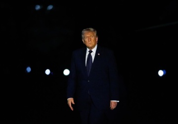 Trump grozi Iranowi potężnym odwetem. „Uderzymy 20 razy mocniej”