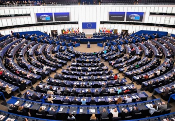 Zamach PE na suwerenność państw UE. „Autonomia Europy zaczyna się od jednolitego rynku obronnego”