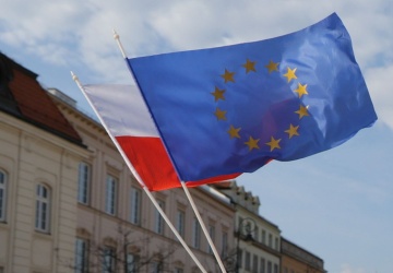 Spada poparcie dla unijnego SAFE. Nowy sondaż pokazuje zmanę