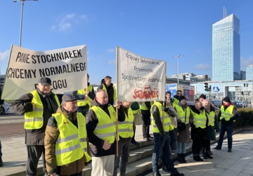Samotni wobec korporacji? Jak wsparcie Sekcji branżowej NSZZ „Solidarność” zmieniło układ sił w MOWI Poland SA