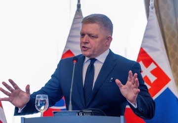 Fico mówi „nie” Ukrainie. Słowacja się wyłamuje i blokuje konkluzje UE