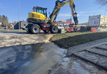 Problemy z wodą w Zamościu. Trwa usuwanie awarii
