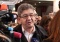 Kontrowersyjny marsz skrajnie lewicowej „Francji Nieuległej” Jean-Luca Mélenchona
