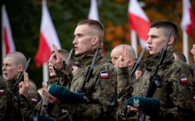 Tȟašúŋke Witkó: Niemiecka armia starców potrzebuje młodego, środkowoeuropejskiego rekruta