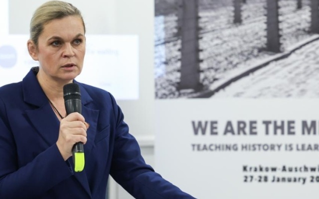 Minister Edukacji naruszyła ustawę. Skarga na Barbarę Nowacką