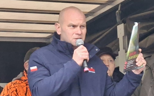 Bartłomiej Mickiewicz: Fala zwolnień grupowych w Polsce to efekt polityki klimatycznej UE