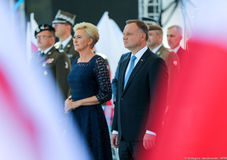 Plac Marszałka Józefa Piłsudskiego | Uroczysta Odprawa Wart przed Grobem Nieznanego Żołnierza