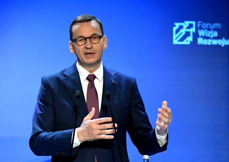 Mateusz Morawiecki fot. Adam Warżawa PMM: Koronawirus to współczesna światowa wojna zmieniająca układ sił