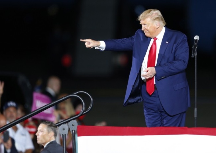USA. Sondaż: po konwencji Republikanów topnieje przewaga Bidena nad Trumpem