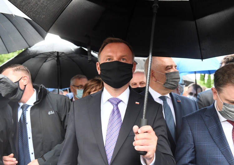 Adam Warżawa [sondaż] Ocena pracy prezydenta Dudy rośnie