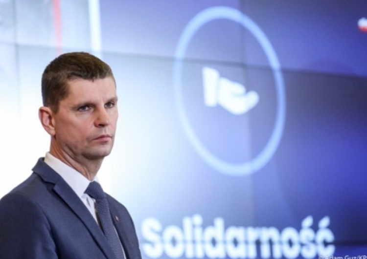Instytut Wałęsy straszy szefa MEN pozwem. Piontkowski odpowiada