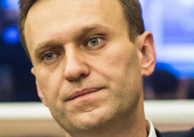 Paryż potępia