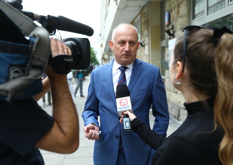 Neumann: Nie jesteśmy partią LGBT, nie będziemy zakładnikami skrajności