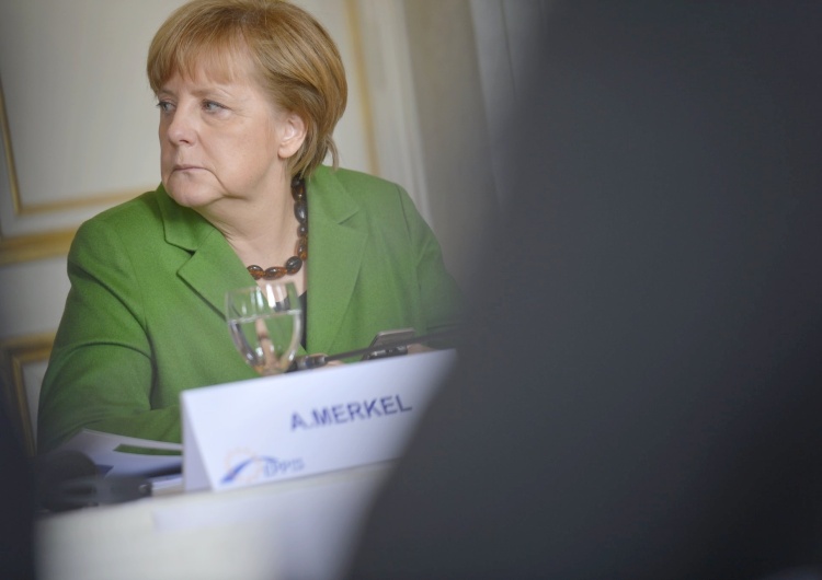 Tyle z pięknych słów. Merkel tłumi rozmowy o wstrzymaniu Nord Stream 2