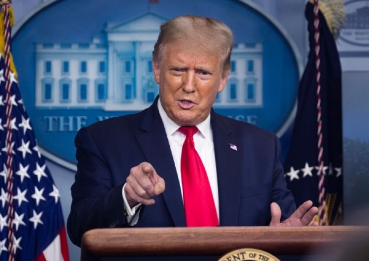 Niemcy bardziej obawiają się Trumpa niż koronawirusa