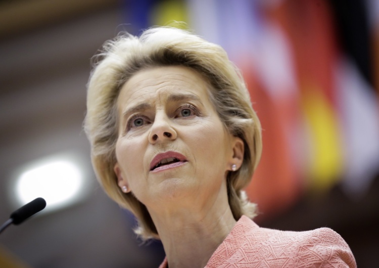 EPA/OLIVIER HOSLET Von der Leyen: