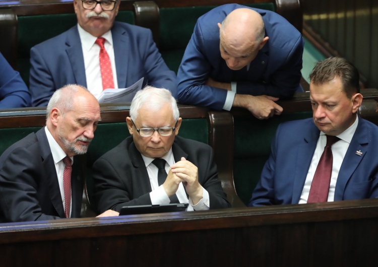 ZP drży w posadach. Müller: Bierzemy pod uwagę scenariusz rządu mniejszościowego. W tej chwili każdy wariant jest możliwy