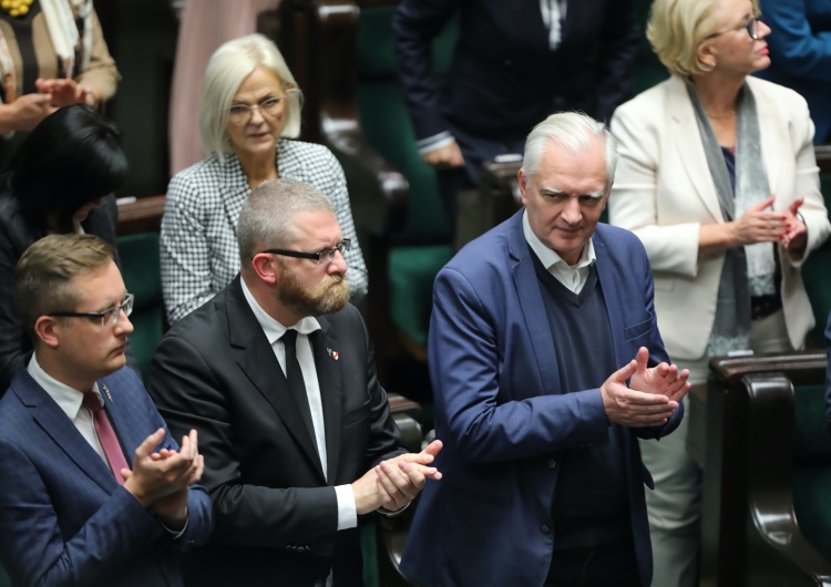 Konfederacja zaczyna kusić!
