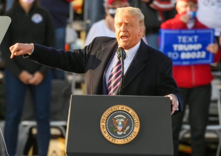Próbowano otruć Trumpa? Amerykańskie służby przejęły przesyłkę z toksyną