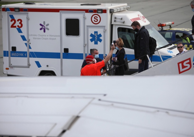 Polska: Alarmująca sytuacja z Covid-19. Tak dużo osób pod respiratorem jeszcze nie było