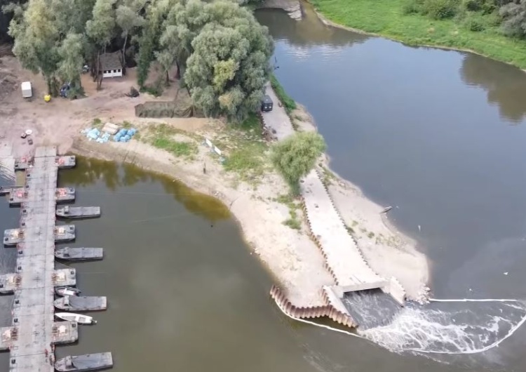 Ścieki znów leją się do Wisły na wysokości Czajki!