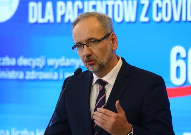 Rafał Guz Min. zdrowia: Trend zachorowań powyżej 1 tys. utrzyma się w najbliższym czasie