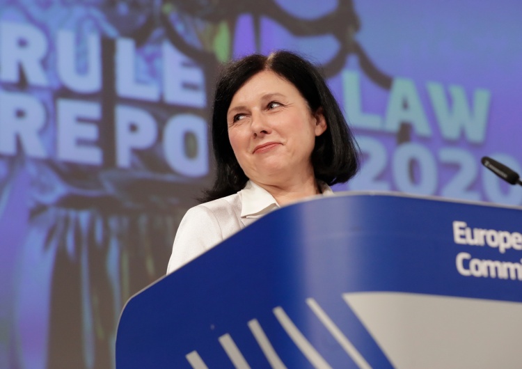 Niemcy chcą powiązać budżet unijny z praworządnością. Jourova: Cieszę się, że trwają negocjacje
