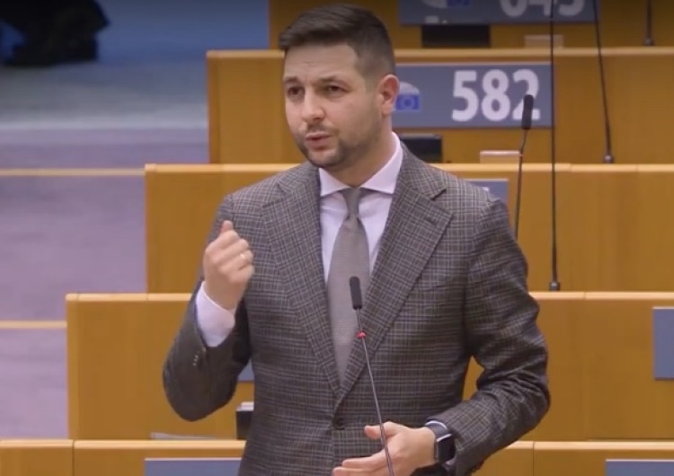  [WIDEO] „Od Polaków moglibyście się jeszcze wiele nauczyć!”. Patryk Jaki ucisza europejskie elity