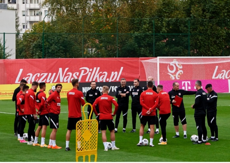 Koronawirus na zgrupowaniu reprezentacji Polski. Rzecznik PZPN podał nazwisko zakażonego piłkarza