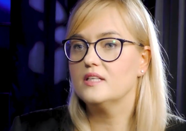 Magdalena Adamowicz Magdalena Adamowicz chce dać order Katarinie Barley. Za głodzenie Polaków i Węgrów?