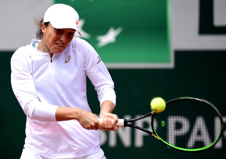 Cudowny dzień dla Polski! Iga Świątek zwycięża w French Open
