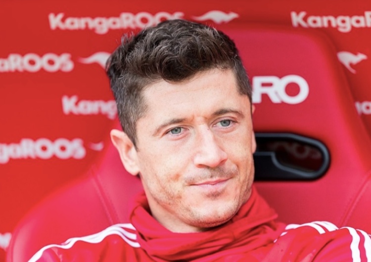 Zdarza się najlepszym? Wpadka Lewandowskiego przy gratulacjach dla Świątek