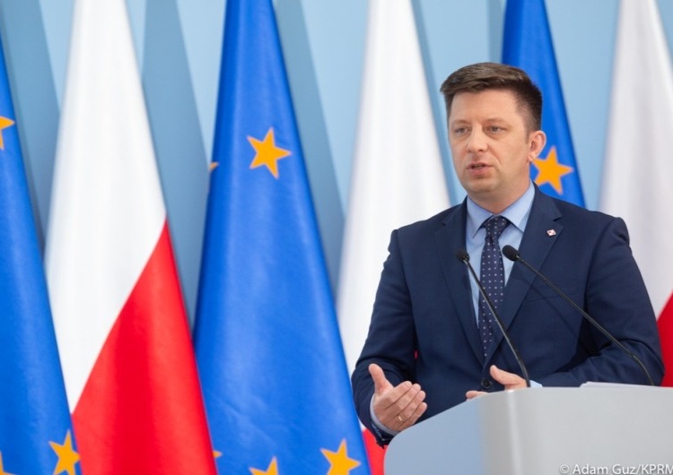 Czy 1 listopada cmentarze zostaną zamknięte? Michał Dworczyk odpowiada
