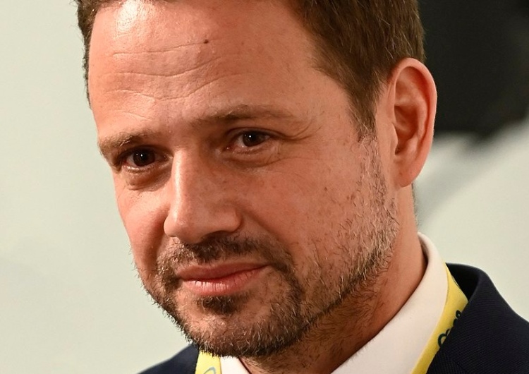 Rafał Trzaskowski Warszawski ratusz rozlicza dzielnice z wprowadzania