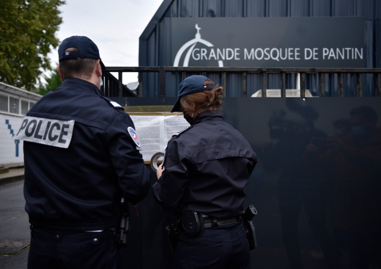  Francja zamyka swój największy meczet. „Władze wezmą się za wszelkie przejawy islamizmu”