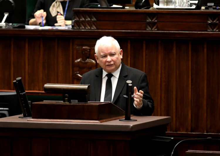  Kaczyński: Nastawiamy się na najczarniejszy scenariusz